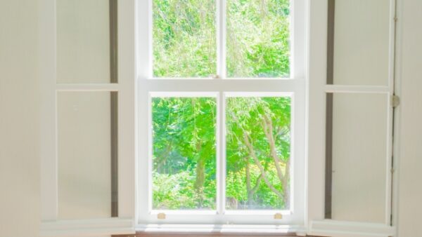 霧島市で窓ガラスフィルム施工なら「MADO+」暑さ・防犯・火山灰対策を網羅した完全ガイド